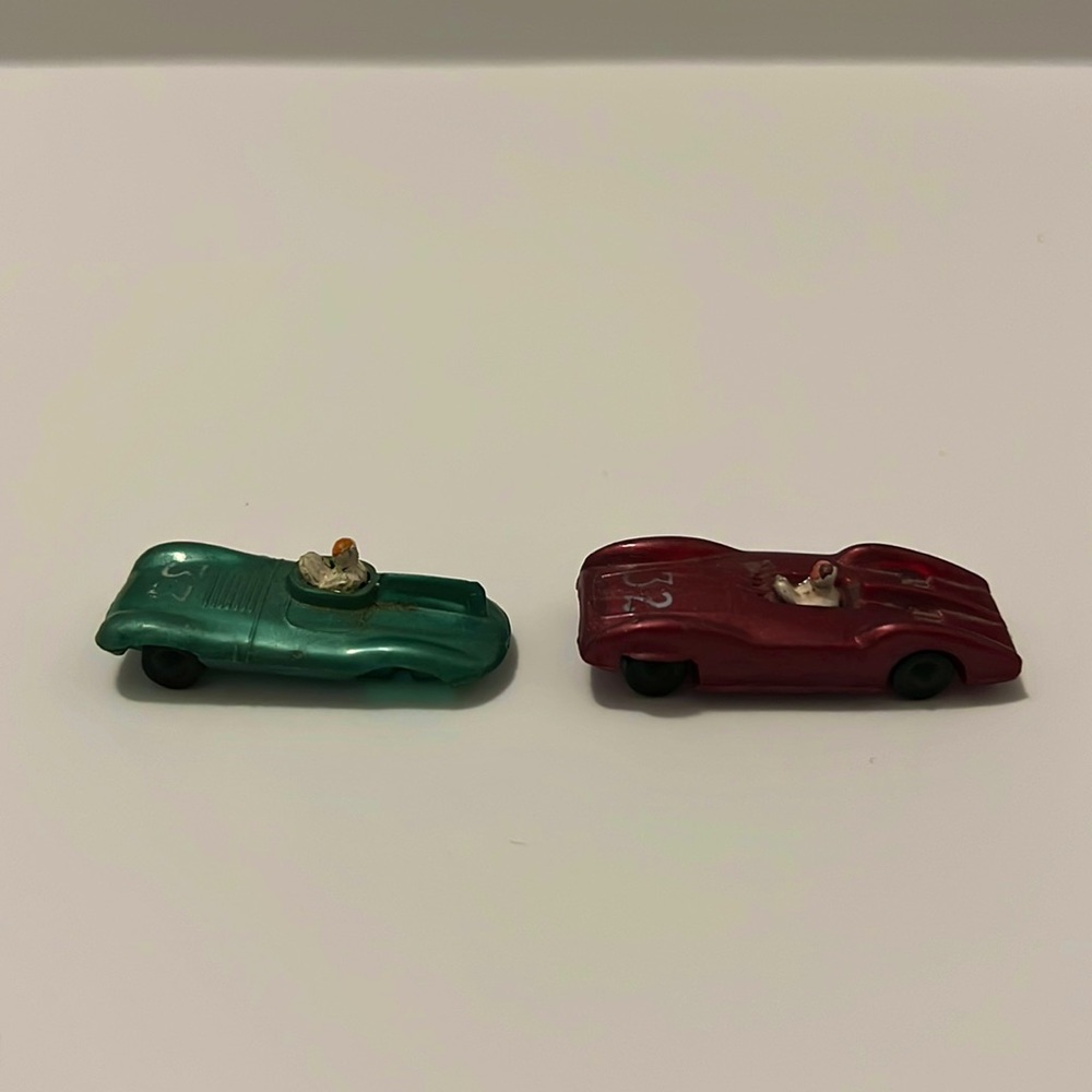 Vintage plastic toy cars set of 2